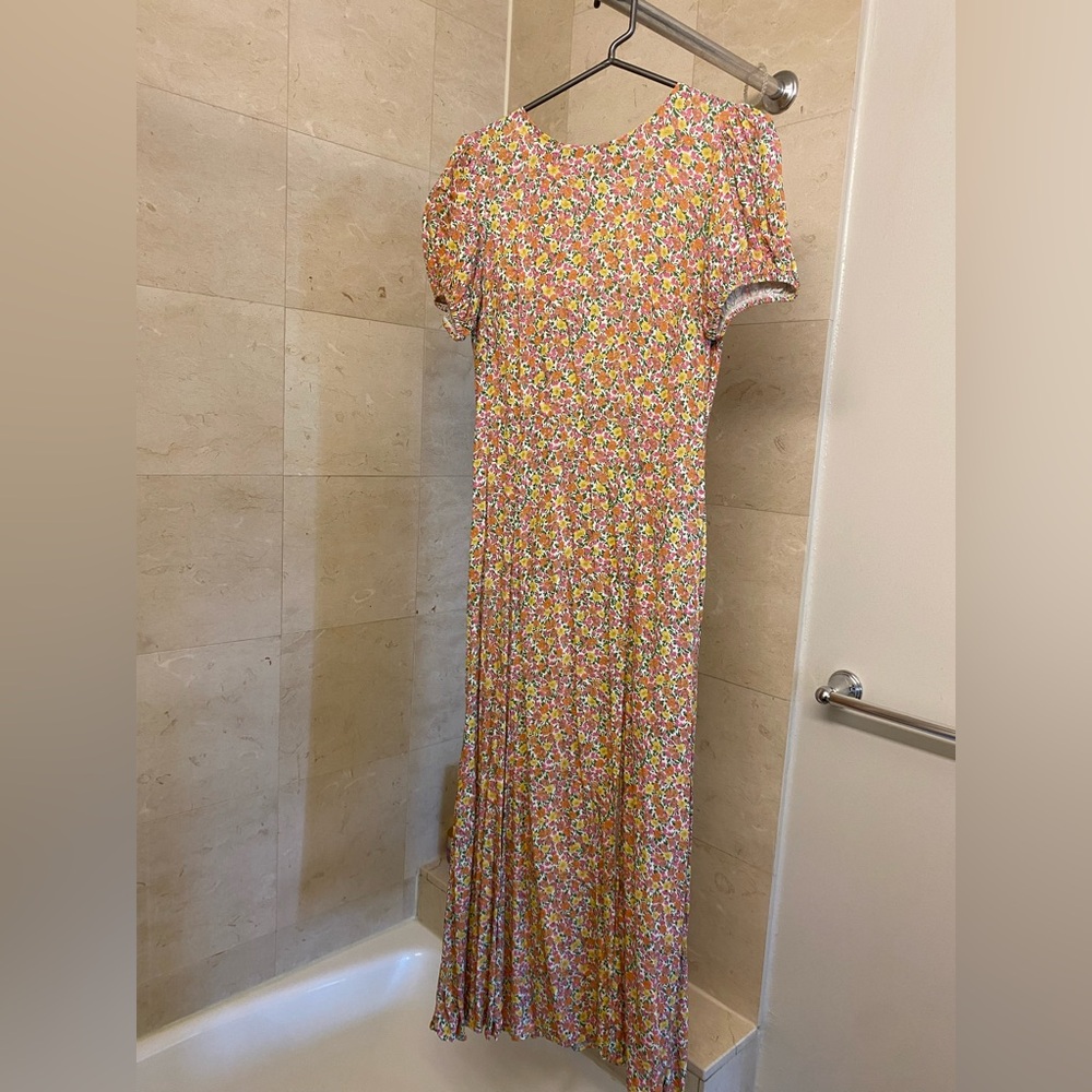 Chic Floral Maxi Dress in Pink and Yellow